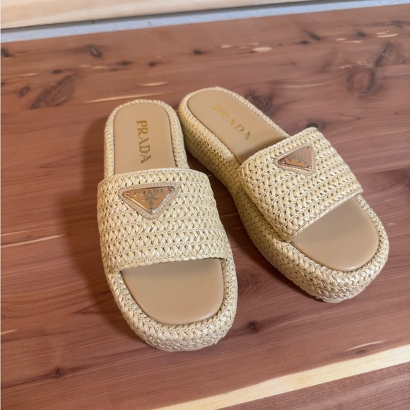 Prada raffia flatform sandal size 39 / 8.5 - Picture 2 of 4